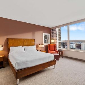 King Room Mobility accessible